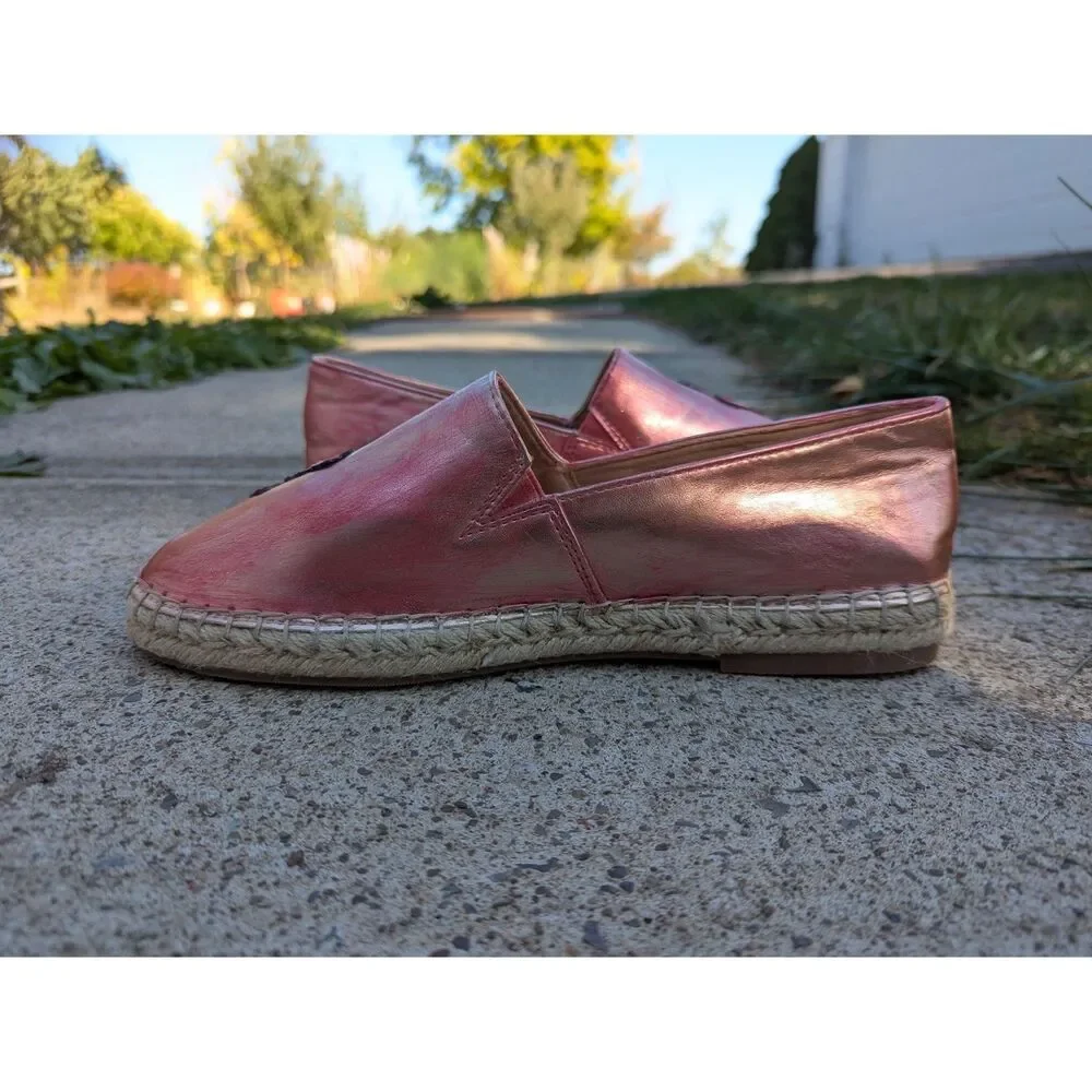 A New Day Espadrilles Flats Size US 8.5 Floral Boho Slip On Artsy Metallic Pink
